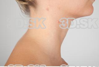 Neck texture of Cora 0004